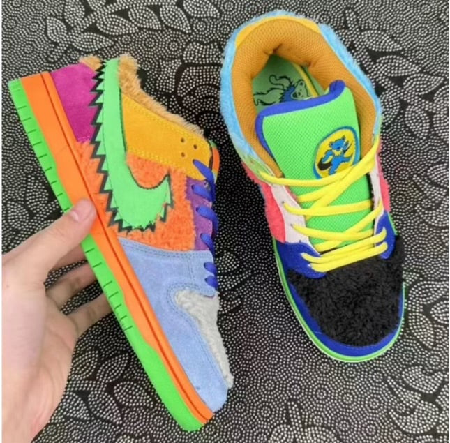 Dunks Grateful Dead What the Bear Custom